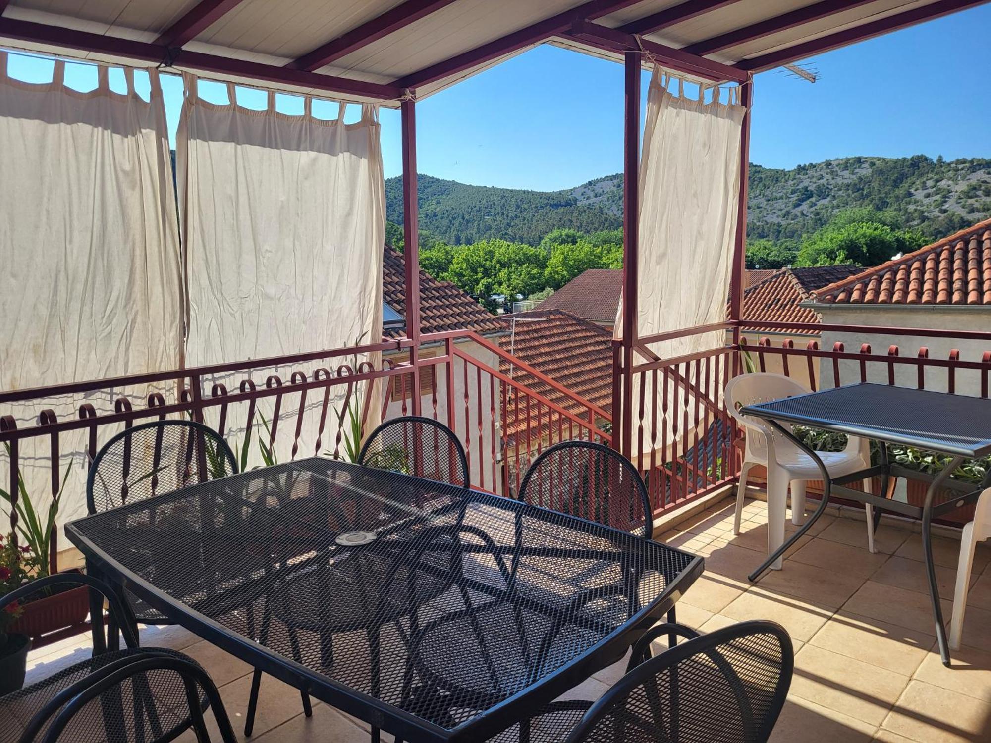 Guest Accomodation Zura Skradin Ngoại thất bức ảnh