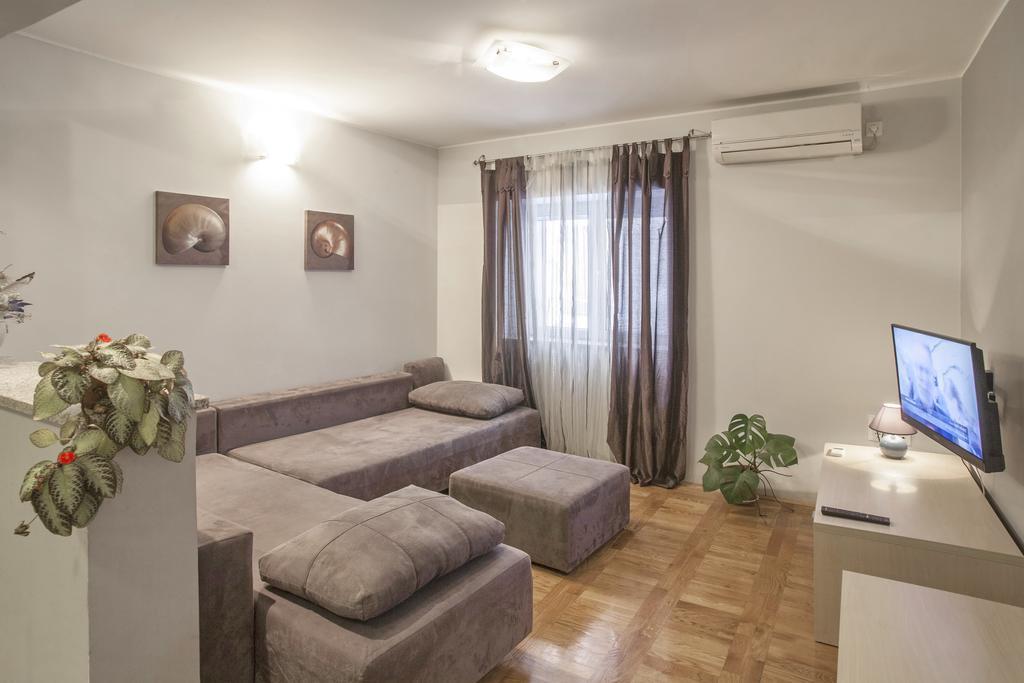 Guest Accomodation Zura Skradin Phòng bức ảnh